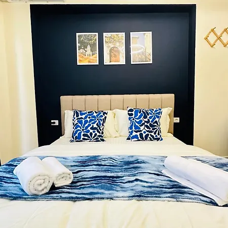 Cozy In Lungomare Appartamento Vlorë